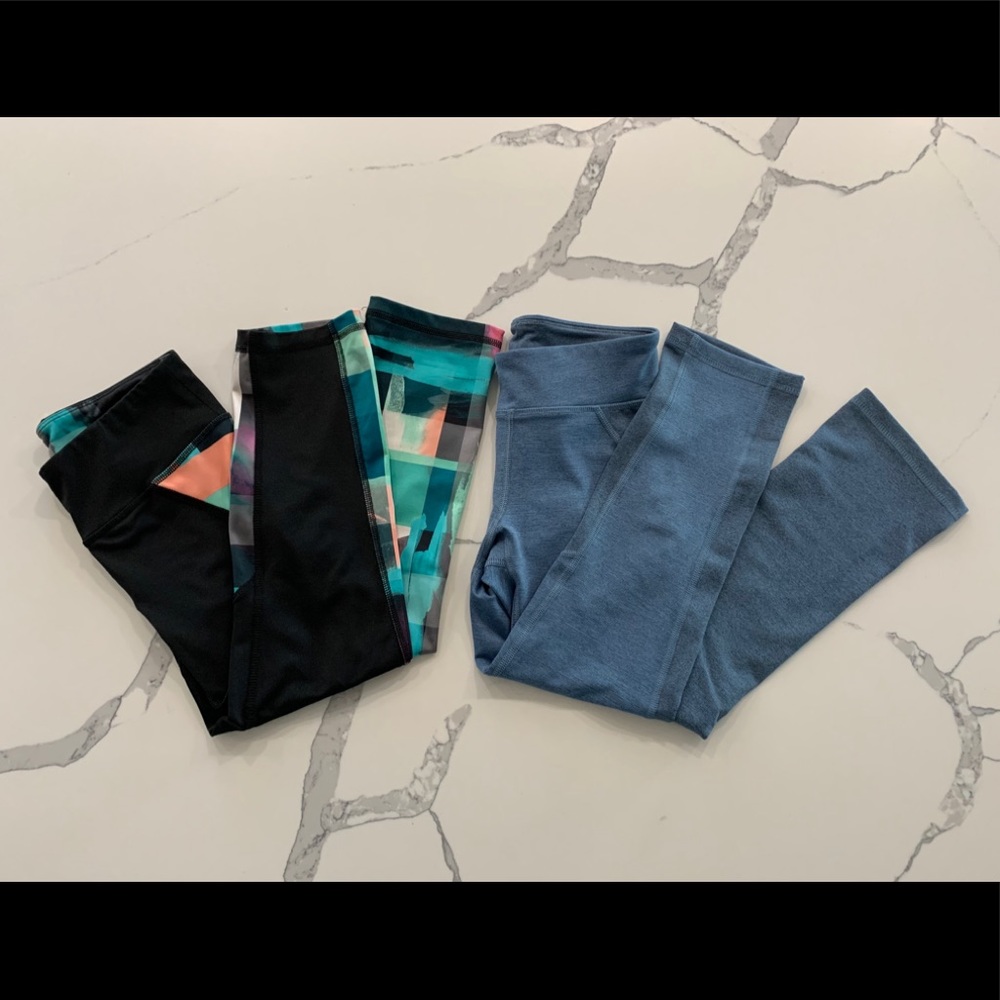 Lot of 2 Aero Live Love Dream Crop Legging XS